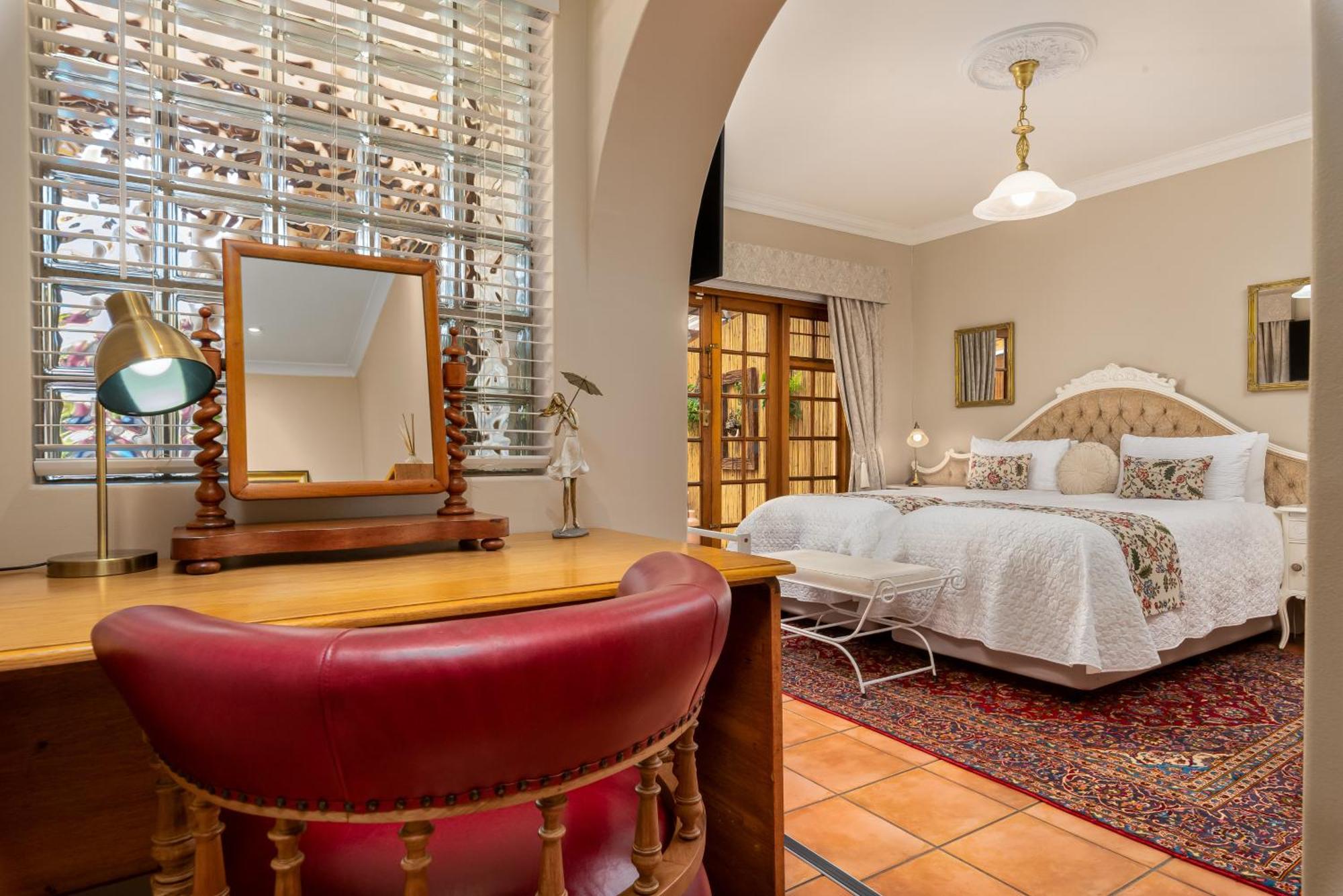 Meerendal Cottage-Affordable Luxury-Private Garden With Pool & Hot Tub Ciudad del Cabo Exterior foto